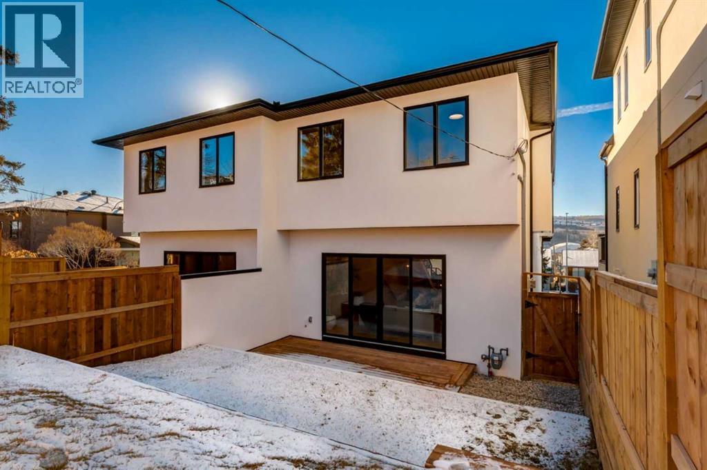 4834 22 Avenue Nw, Calgary, Alberta  T3B 0Y5 - Photo 38 - A2272685