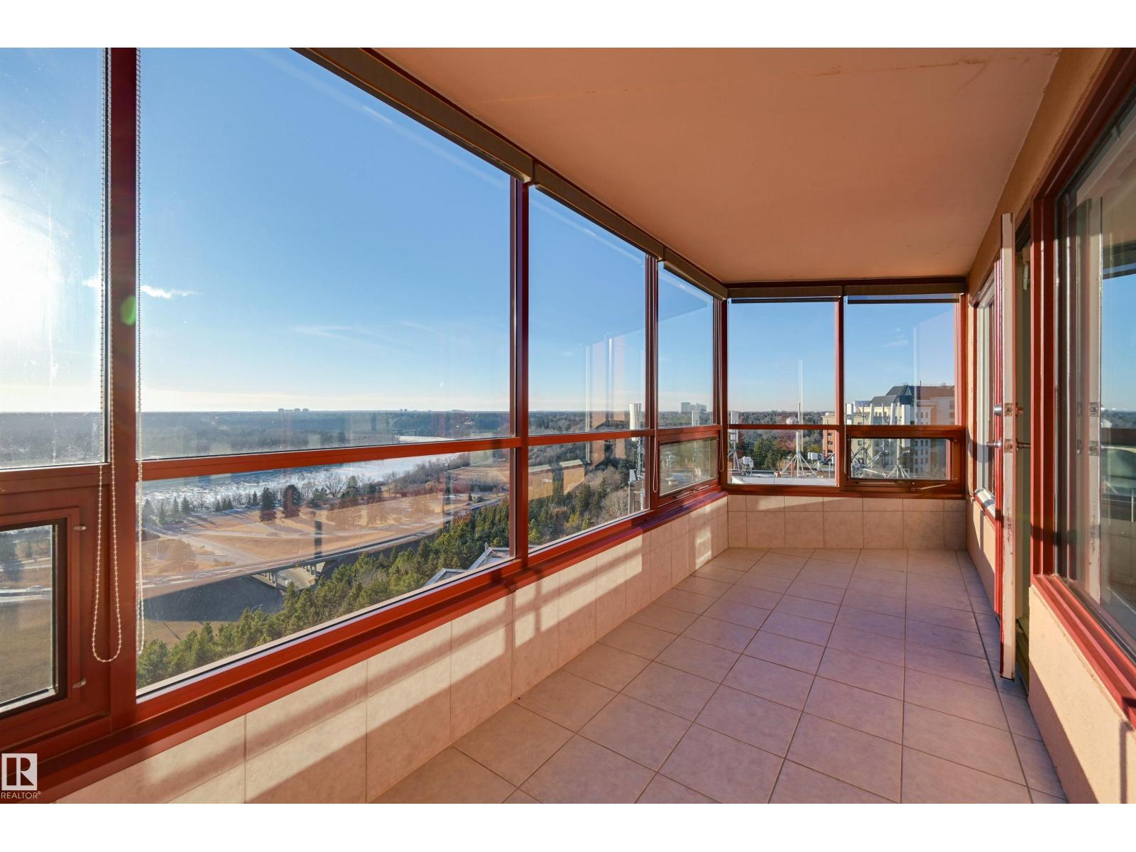 #1003 12319 Jasper Av Nw, Edmonton, Alberta  T5N 4A7 - Photo 3 - E4466896