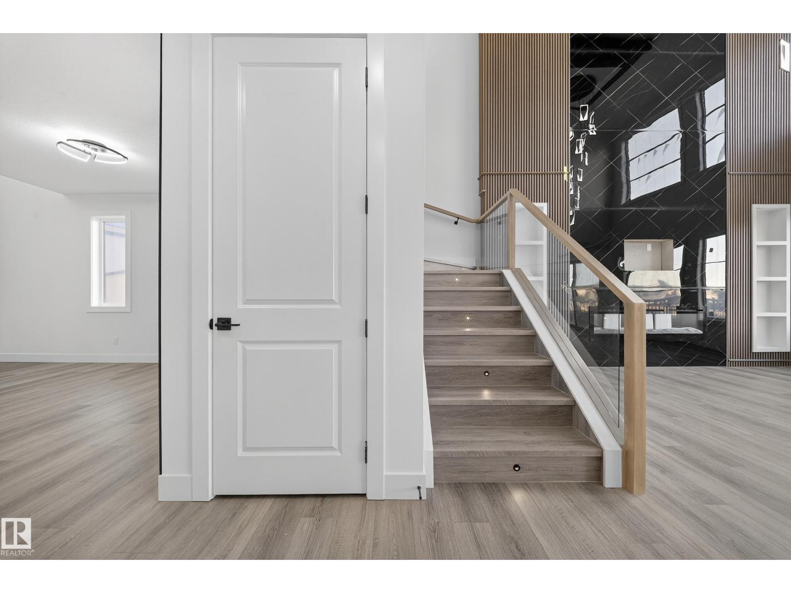 2010 Collip Cr Sw, Edmonton, Alberta  T6W 5T4 - Photo 24 - E4466898