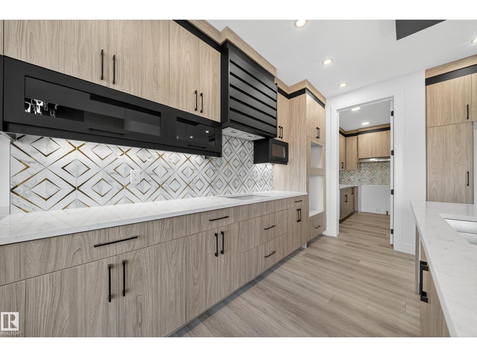 2010 Collip Cr Sw, Edmonton, Alberta  T6W 5T4 - Photo 39 - E4466898