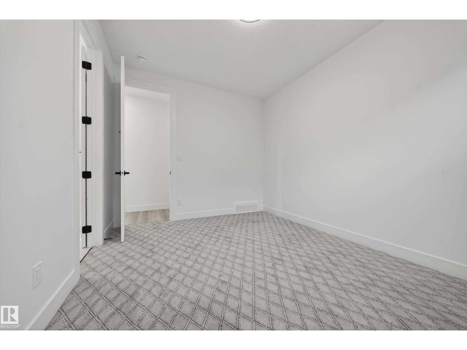 2010 Collip Cr Sw, Edmonton, Alberta  T6W 5T4 - Photo 46 - E4466898