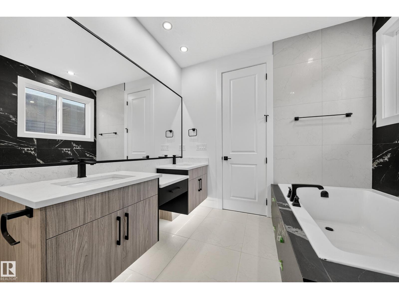 2010 Collip Cr Sw, Edmonton, Alberta  T6W 5T4 - Photo 65 - E4466898