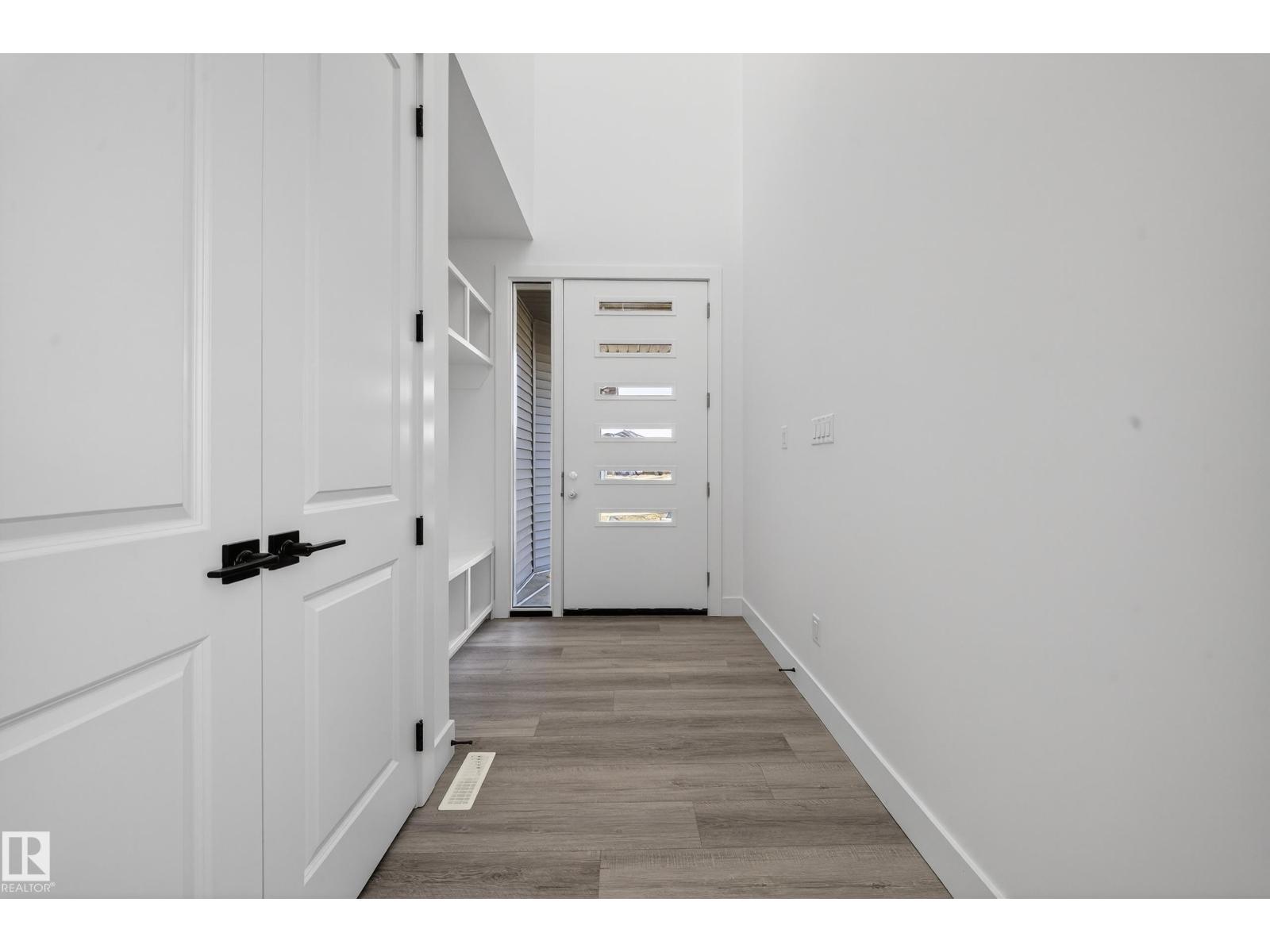 2010 Collip Cr Sw, Edmonton, Alberta  T6W 5T4 - Photo 9 - E4466898