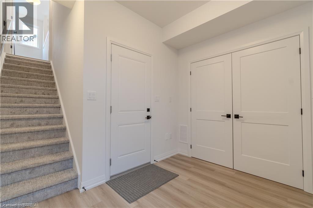 55 Tom Brown Drive Unit# 23, Paris, Ontario  N3L 0K3 - Photo 6 - 40790439