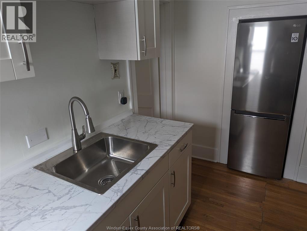 1868 Pillette Unit# Upper, Windsor, Ontario  N8T 2P1 - Photo 11 - 25030750