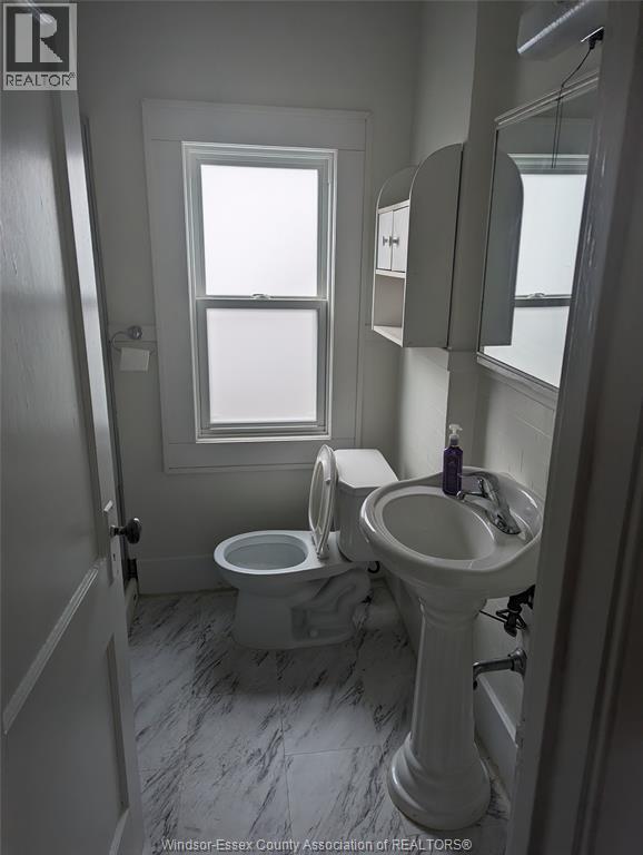 1868 Pillette Unit# Upper, Windsor, Ontario  N8T 2P1 - Photo 17 - 25030750