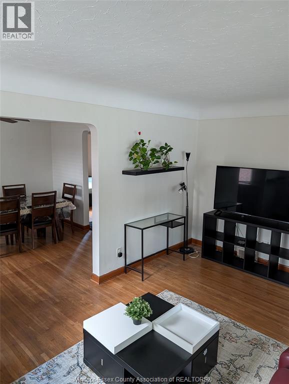 1868 Pillette Unit# Upper, Windsor, Ontario  N8T 2P1 - Photo 3 - 25030750