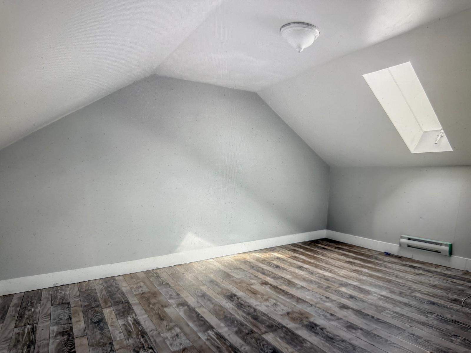 14782 107a Avenue, Surrey, British Columbia  V3R 1V1 - Photo 9 - R3070658