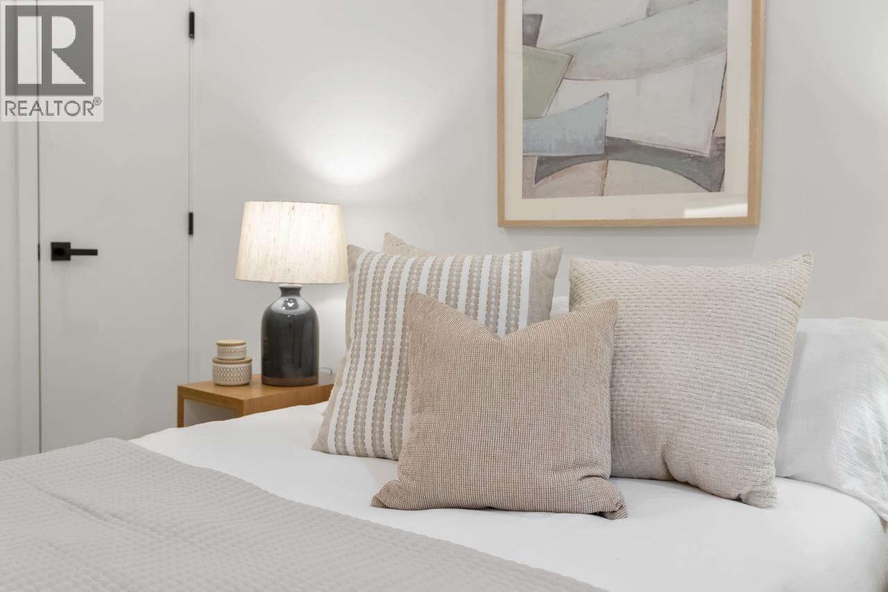 2432 W 49th Avenue, Vancouver, British Columbia  V6M 2V3 - Photo 12 - R3061611