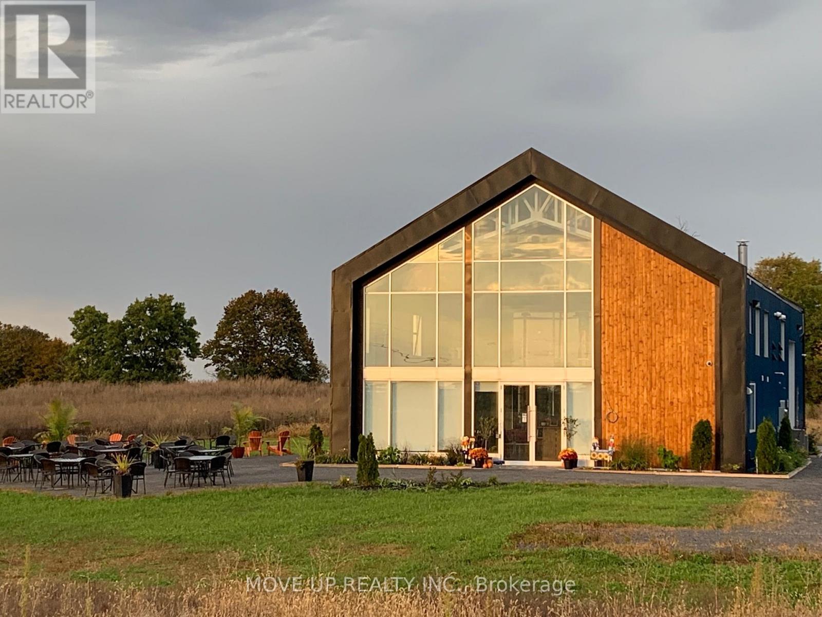 2404 County Rd 1 Road, Prince Edward County, Ontario  K0K 1G0 - Photo 10 - X12202618