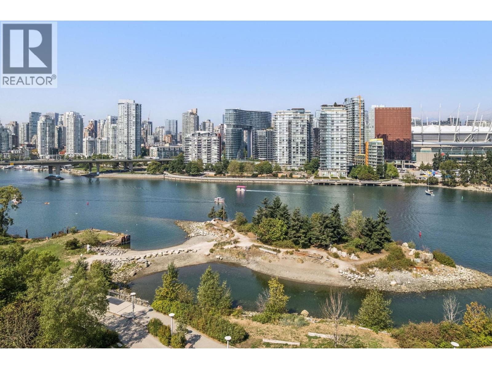 605 1708 Columbia Street, Vancouver, British Columbia  V5Y 0H7 - Photo 2 - R3070293