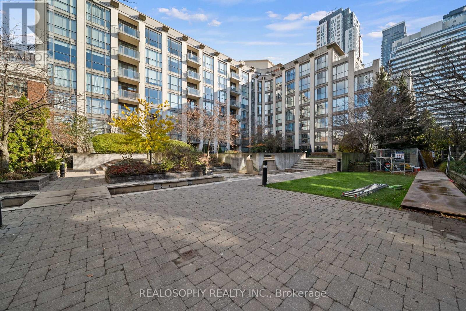 610 - 18 Beverley Street, Toronto, Ontario  M5T 3L2 - Photo 14 - C12581296