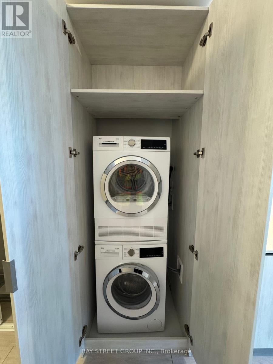 526 - 5858 Yonge Street, Toronto, Ontario  M2M 0C6 - Photo 3 - C12583358