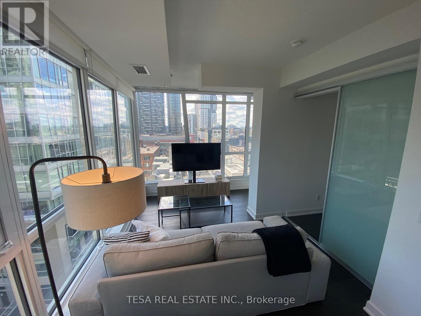 1207 - 199 Richmond Street W, Toronto, Ontario  M5V 0H4 - Photo 11 - C12583430