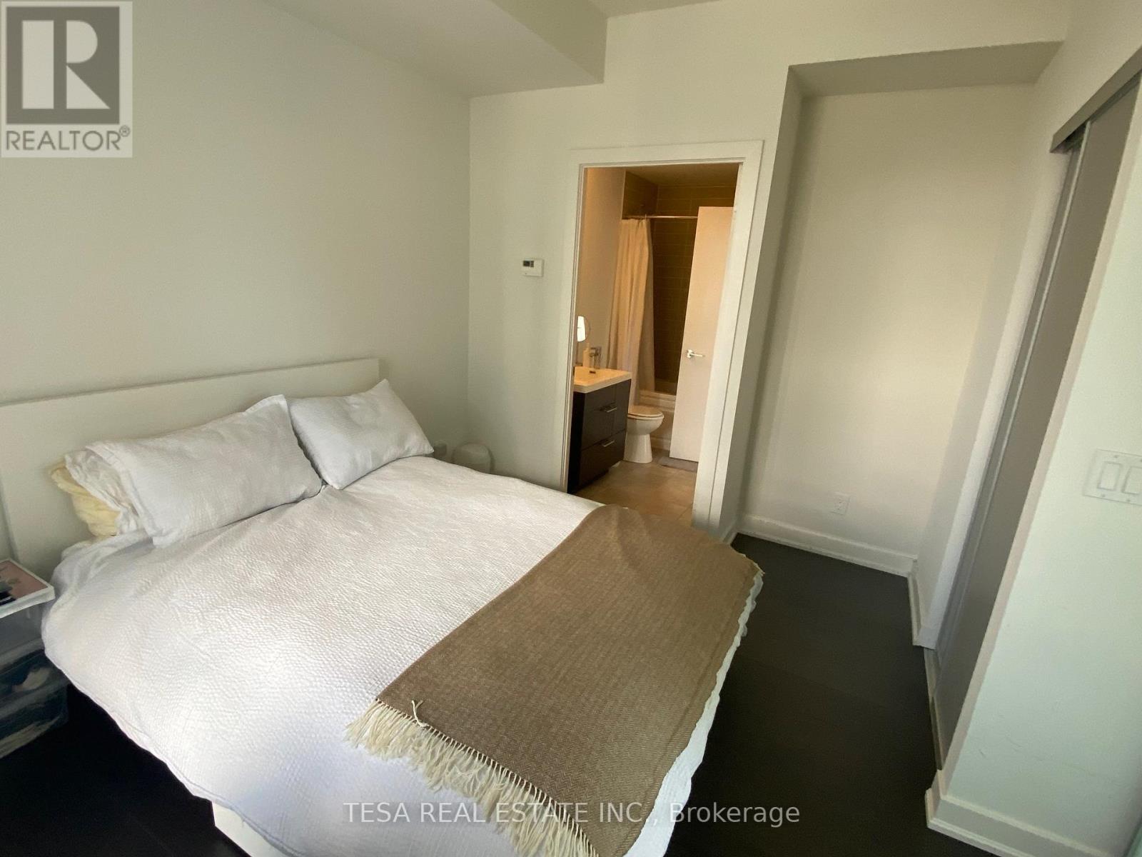 1207 - 199 Richmond Street W, Toronto, Ontario  M5V 0H4 - Photo 20 - C12583430