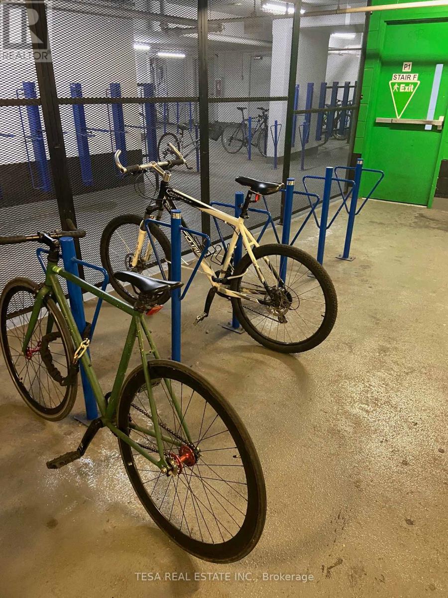 1207 - 199 Richmond Street W, Toronto, Ontario  M5V 0H4 - Photo 25 - C12583430