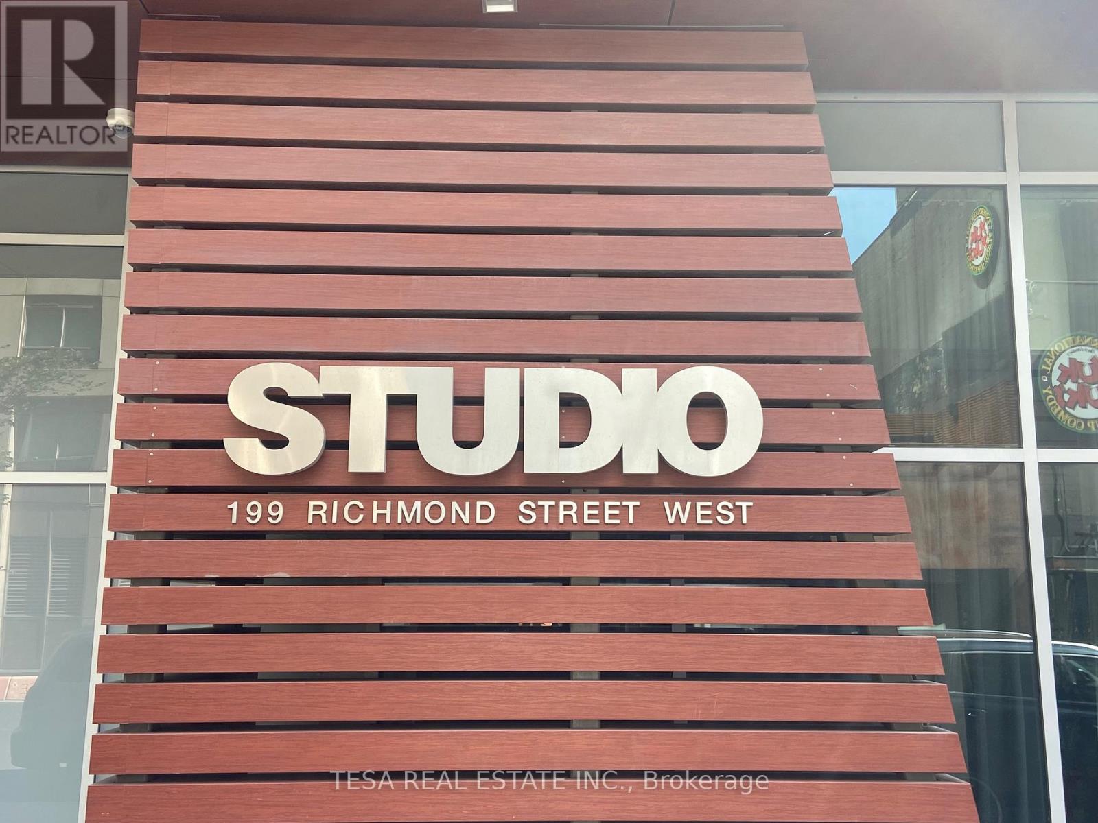 1207 - 199 Richmond Street W, Toronto, Ontario  M5V 0H4 - Photo 3 - C12583430