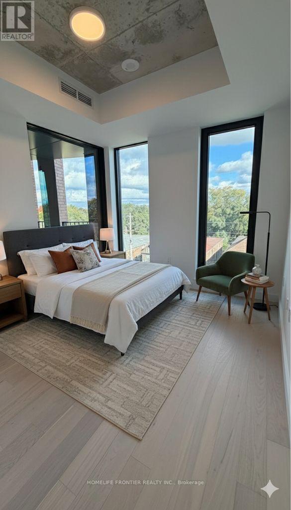 429 - 1720 Bayview Avenue, Toronto, Ontario  M4G 3C4 - Photo 4 - C12583434