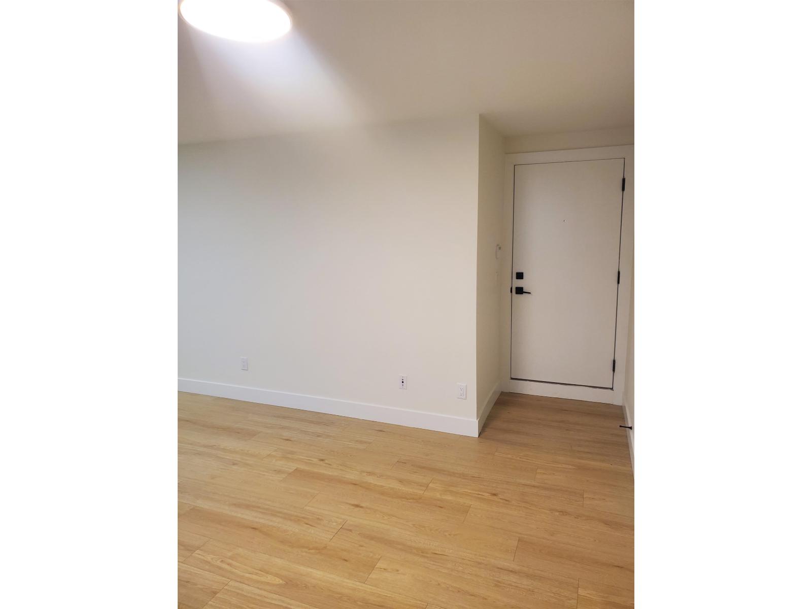 7158 204a Street, Langley, British Columbia  V2Y 3S7 - Photo 4 - R3070727