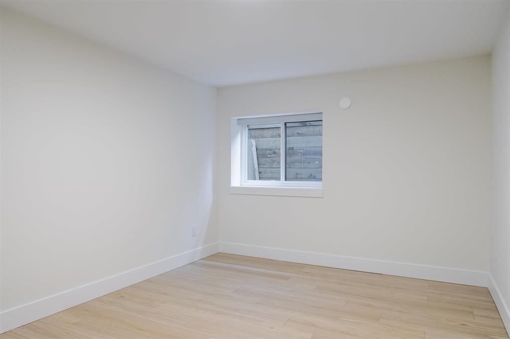 7158 204a Street, Langley, British Columbia  V2Y 3S7 - Photo 9 - R3070727