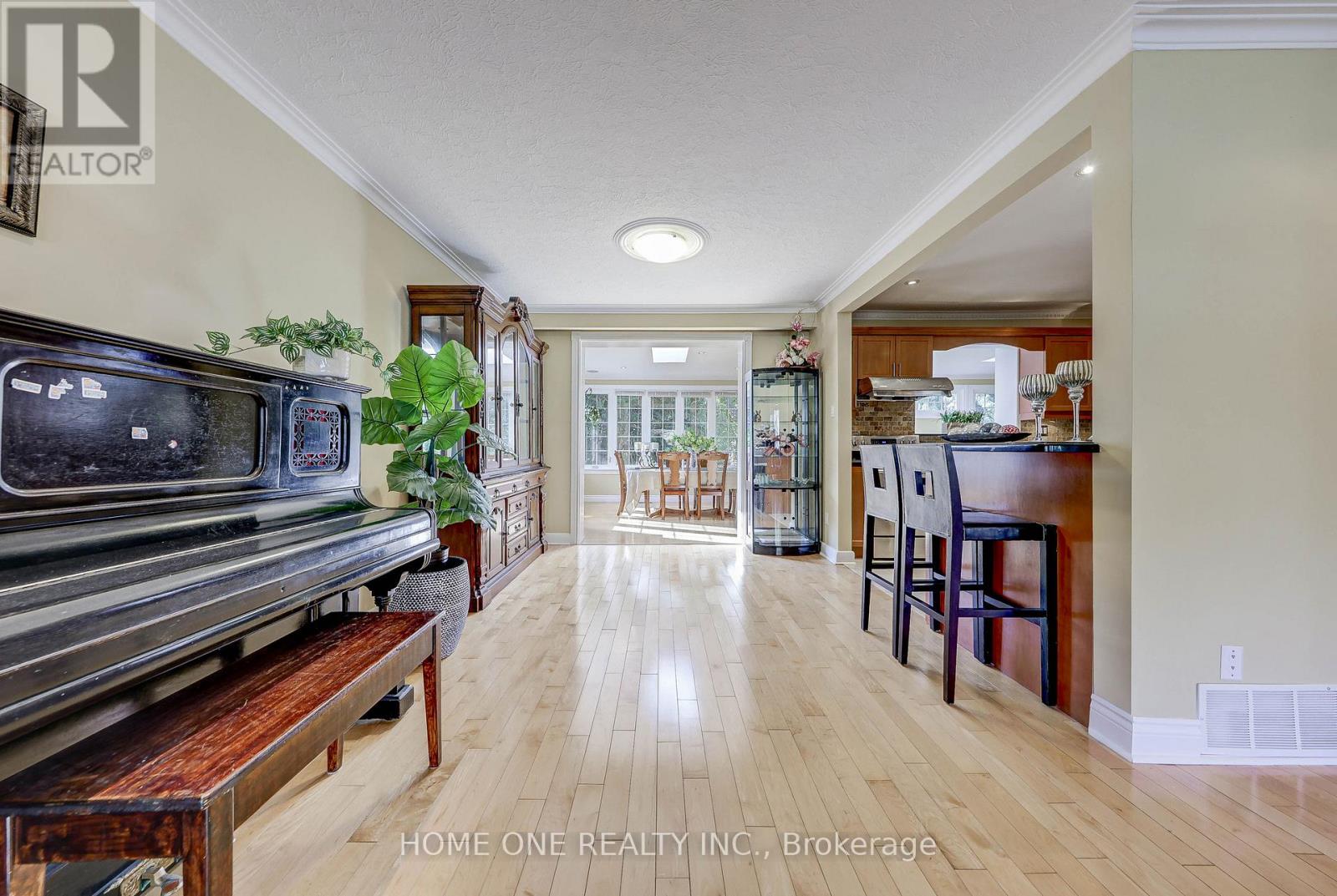 12 Lauralynn Crescent, Toronto, Ontario  M1S 2H4 - Photo 10 - E12583368