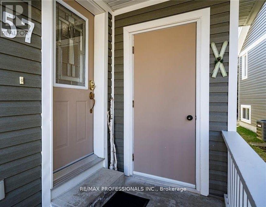 57 Green Briar Drive, Collingwood, Ontario  L9Y 5J2 - Photo 2 - S12583436