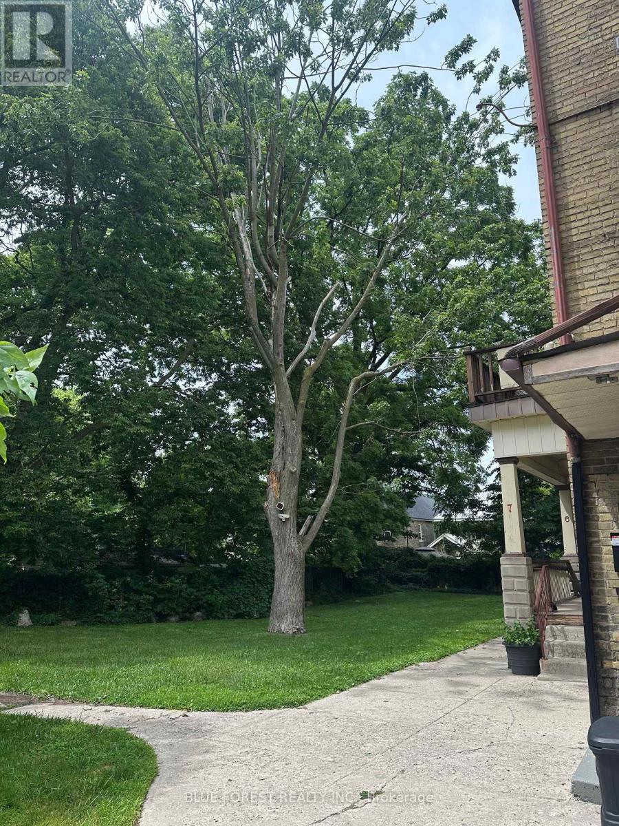 6 - 1 Waverly Place, London East, Ontario N6B 2C3 - Photo 18 - X12574828