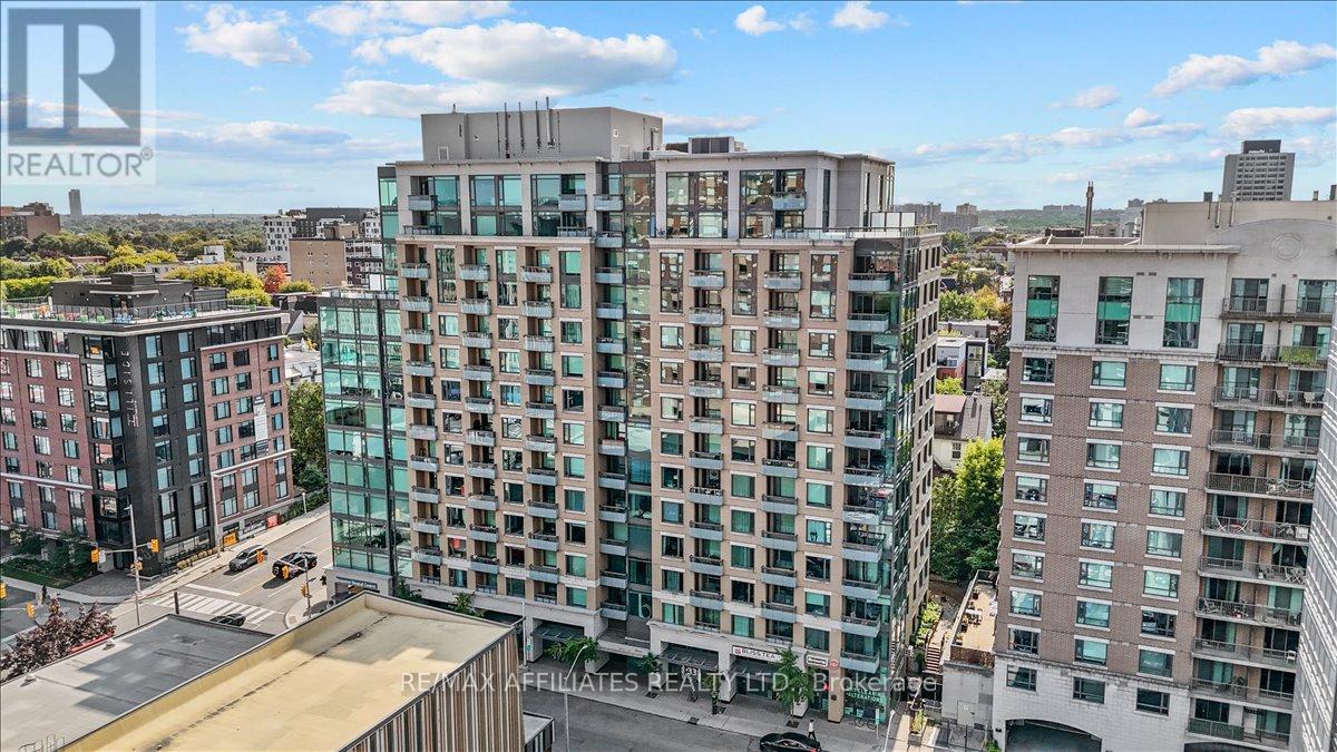 303 - 238 BESSERER STREET, Ottawa, Ontario