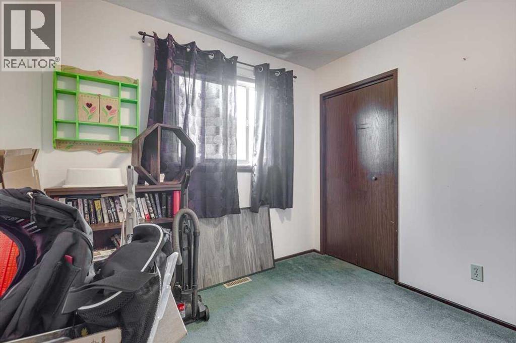 20 Larne Place, Penhold, Alberta  T0M 1R0 - Photo 17 - A2230765