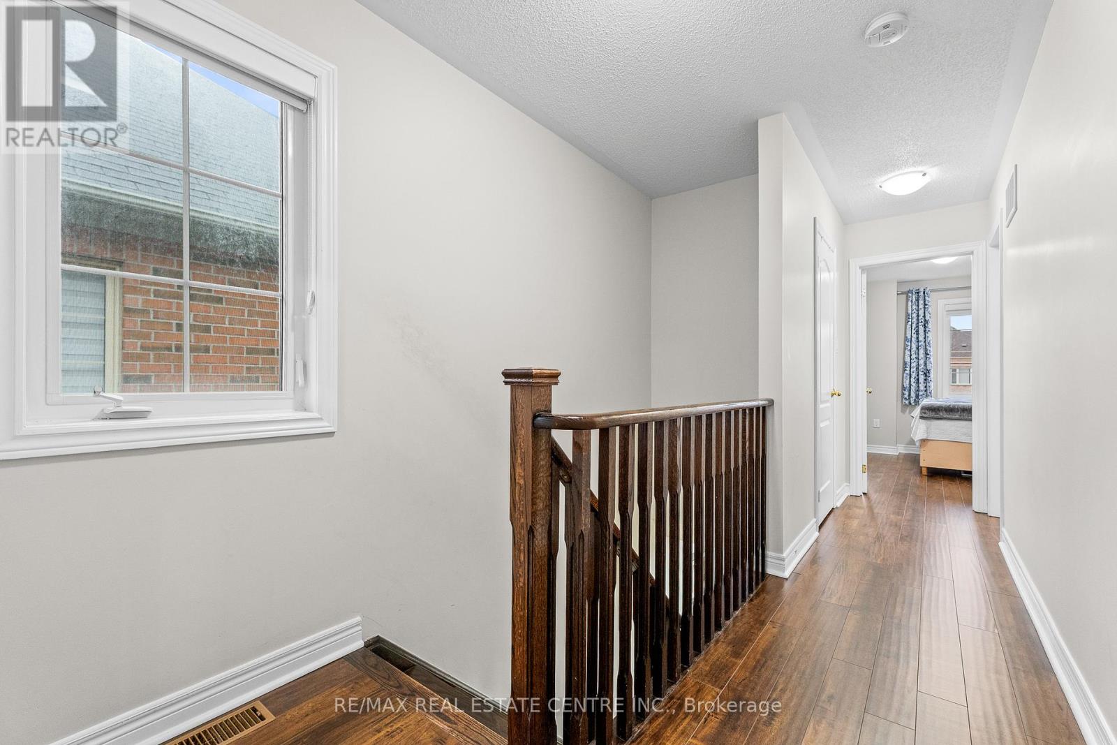 10 Shiraz Drive, Brampton, Ontario  L6R 0W7 - Photo 24 - W12583418