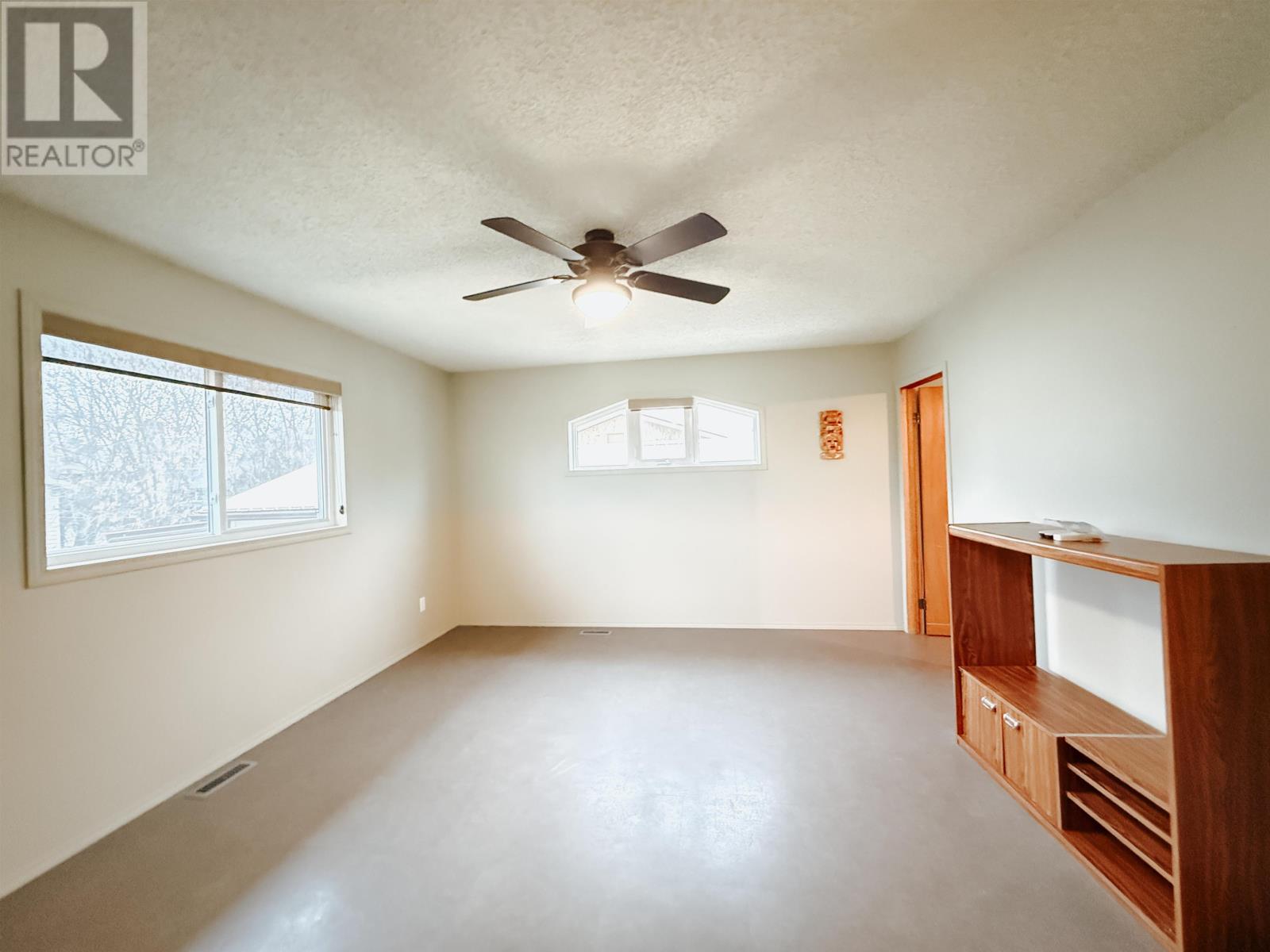 63 Peter Street West, Kenora, Ontario P9N 3R4 - Photo 18 - TB253554