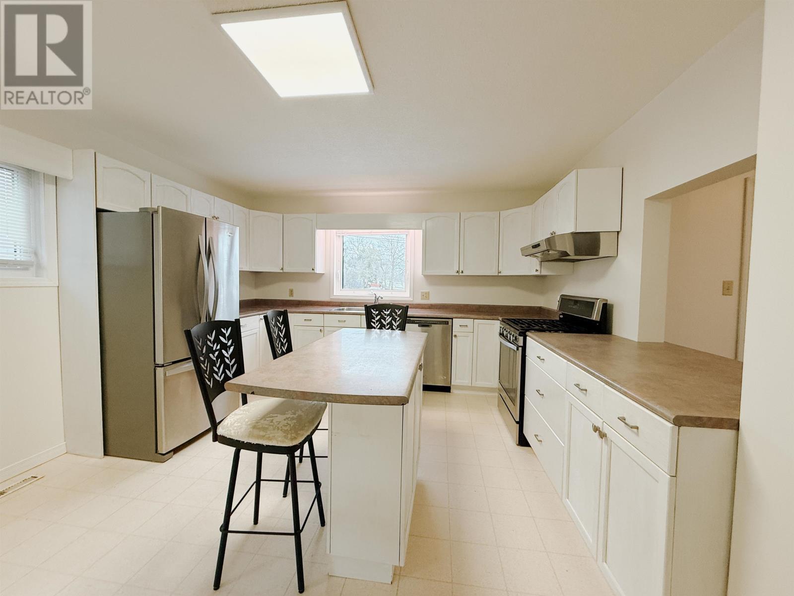 602 Fourteenth Avenue North, Kenora, Ontario  P9N 3L8 - Photo 12 - TB253562