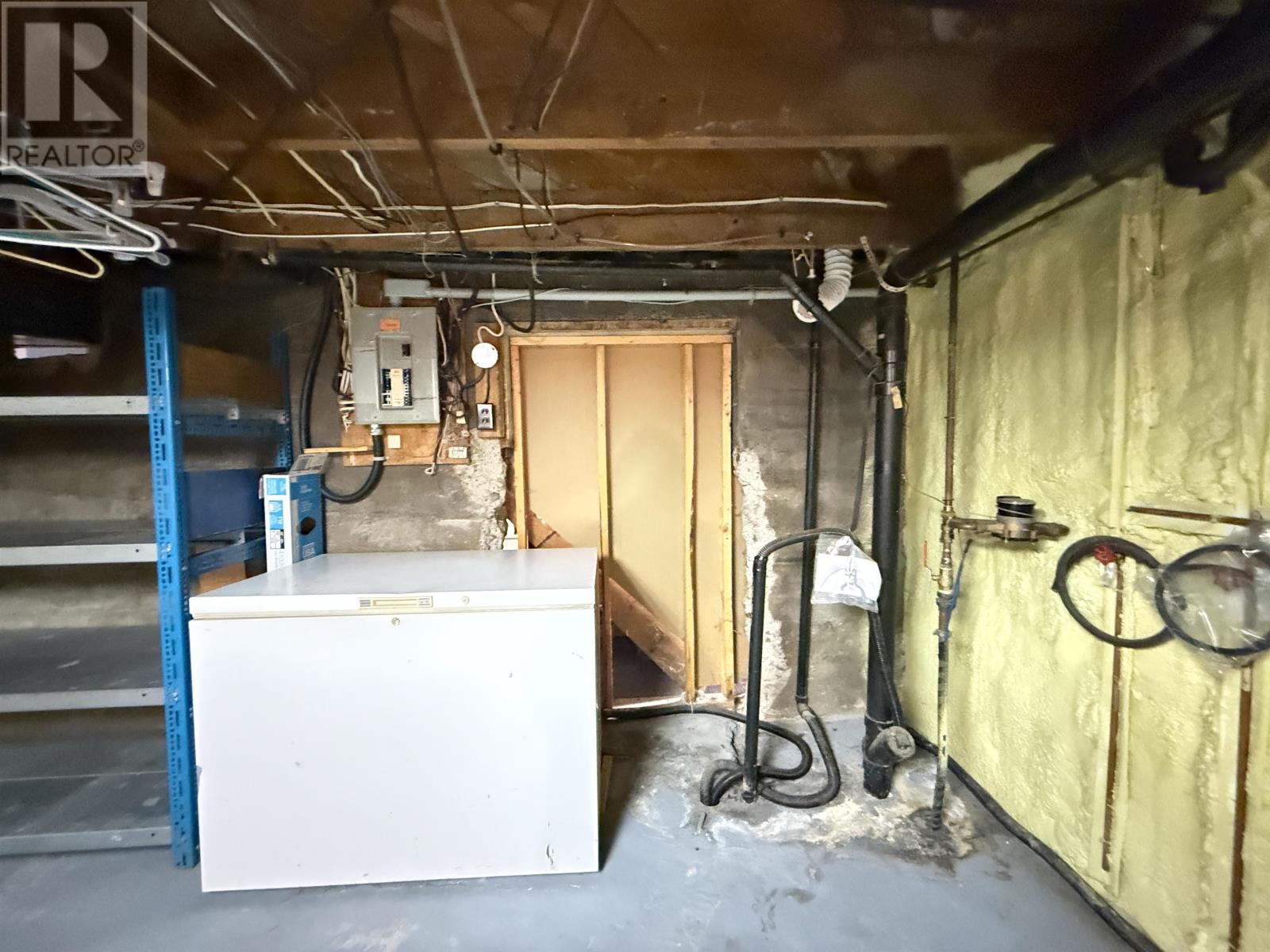 63 Peter Street West, Kenora, Ontario P9N 3R4 - Photo 37 - TB253554