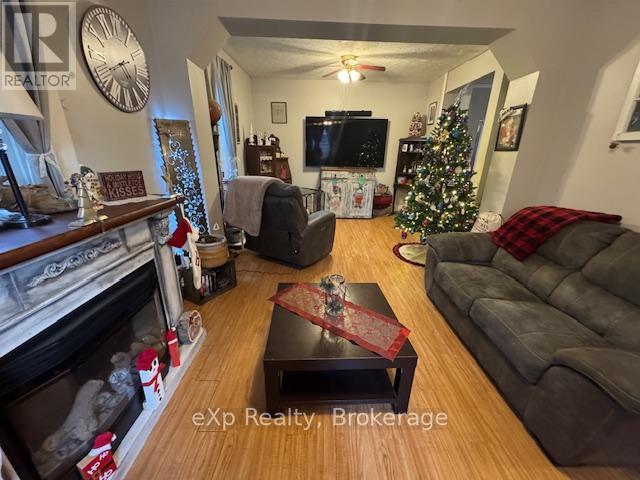 120 3rd Avenue Sw, Arran-Elderslie, Ontario N0G 1L0 - Photo 7 - X12079947