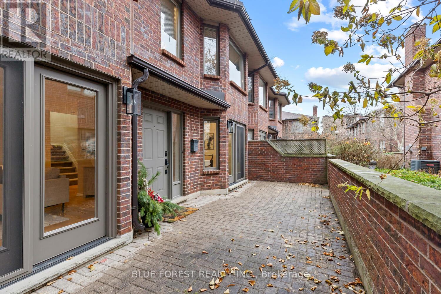 10 - 152 Albert Street, London East, Ontario  N6A 1M1 - Photo 2 - X12582550