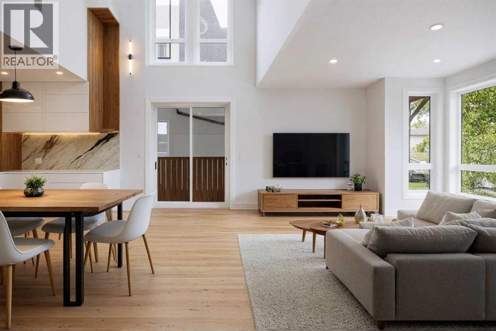 1725 23 Avenue Nw, Calgary, Alberta  T2M 1V5 - Photo 3 - A2228872