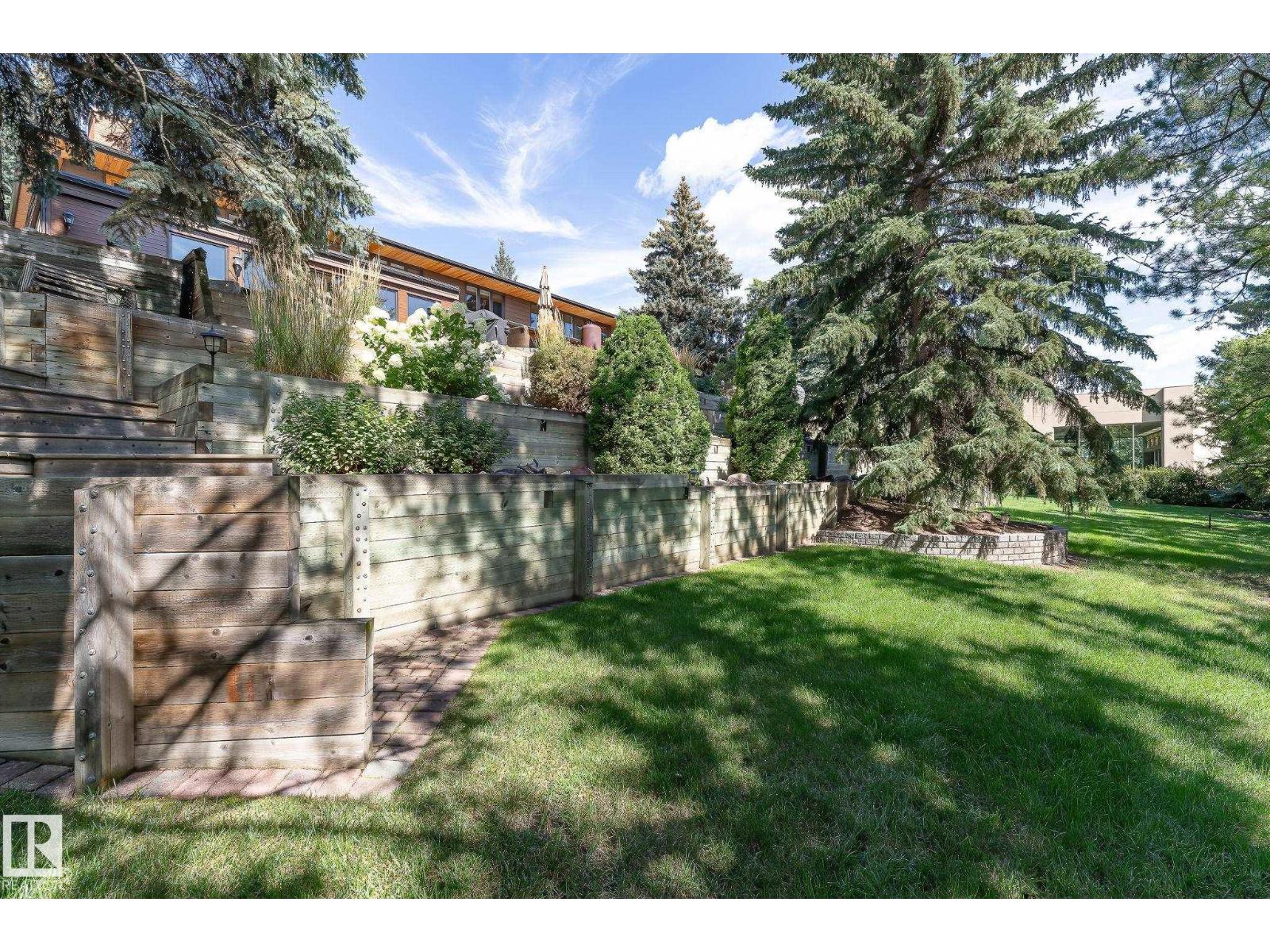 8 Valleyview Pt Nw, Edmonton, Alberta  T5R 5T4 - Photo 15 - E4466379