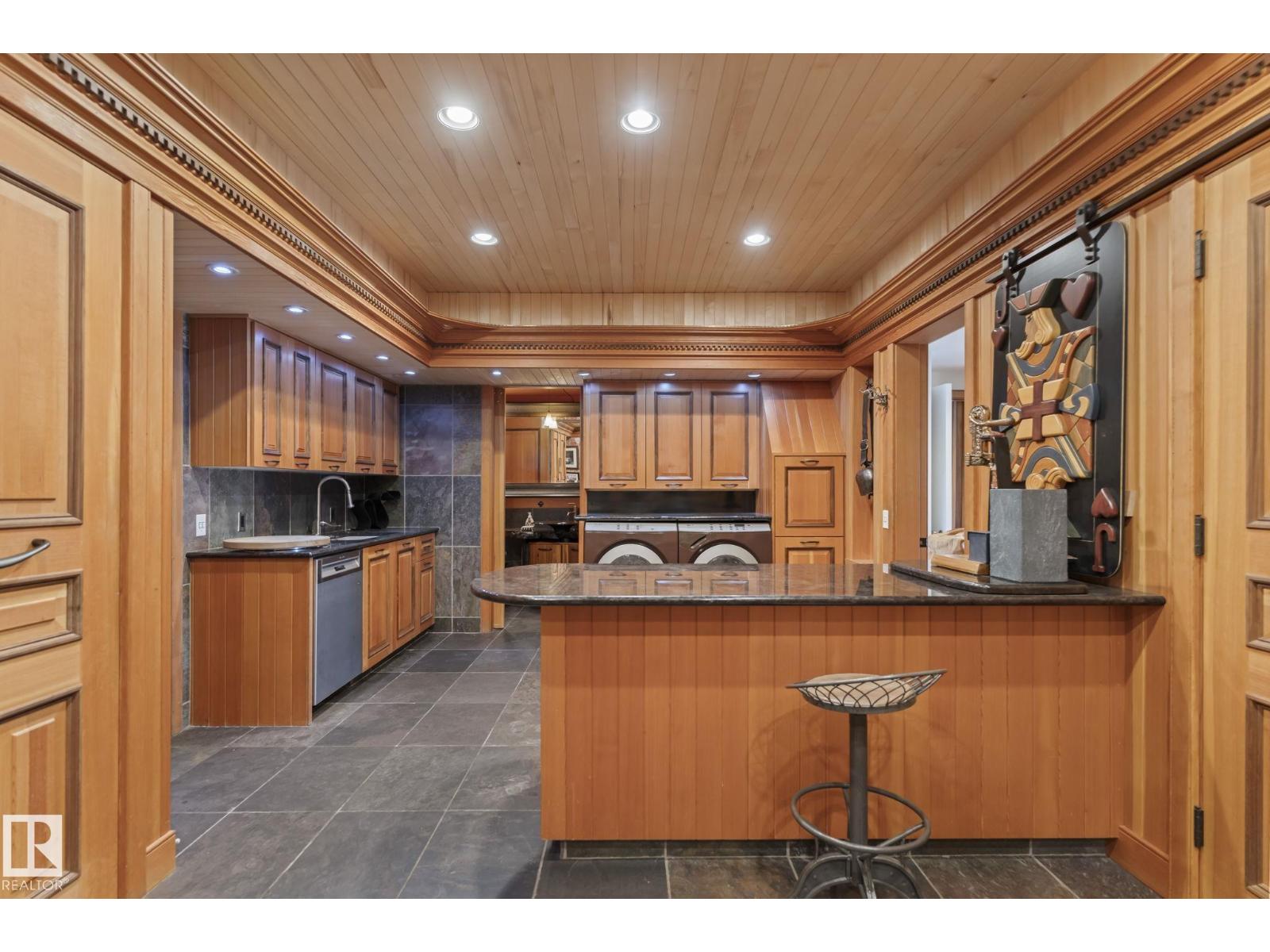 8 Valleyview Pt Nw, Edmonton, Alberta  T5R 5T4 - Photo 50 - E4466379