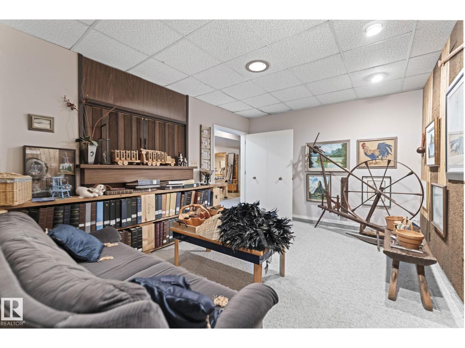 8 Valleyview Pt Nw, Edmonton, Alberta  T5R 5T4 - Photo 73 - E4466379