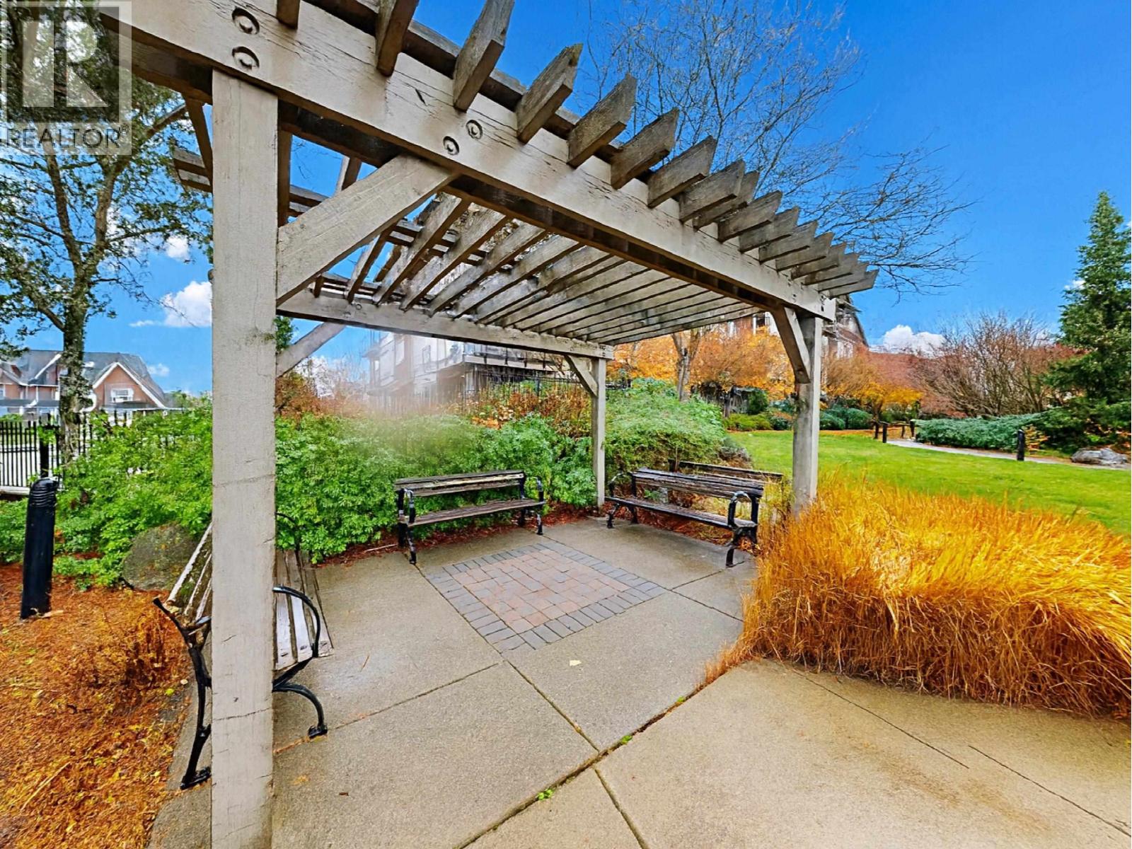 208 250 Salter Street, New Westminster, British Columbia  V3M 0B7 - Photo 4 - R3070596