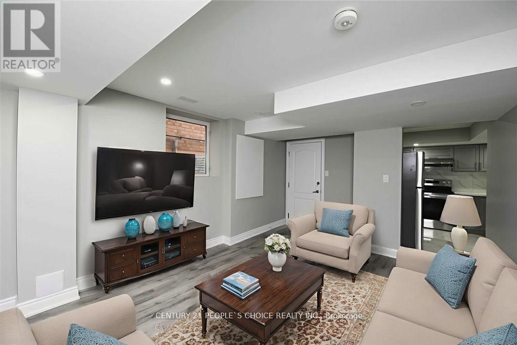 249 Hinton Terrace, Milton, Ontario  L9E 1C8 - Photo 8 - W12495024