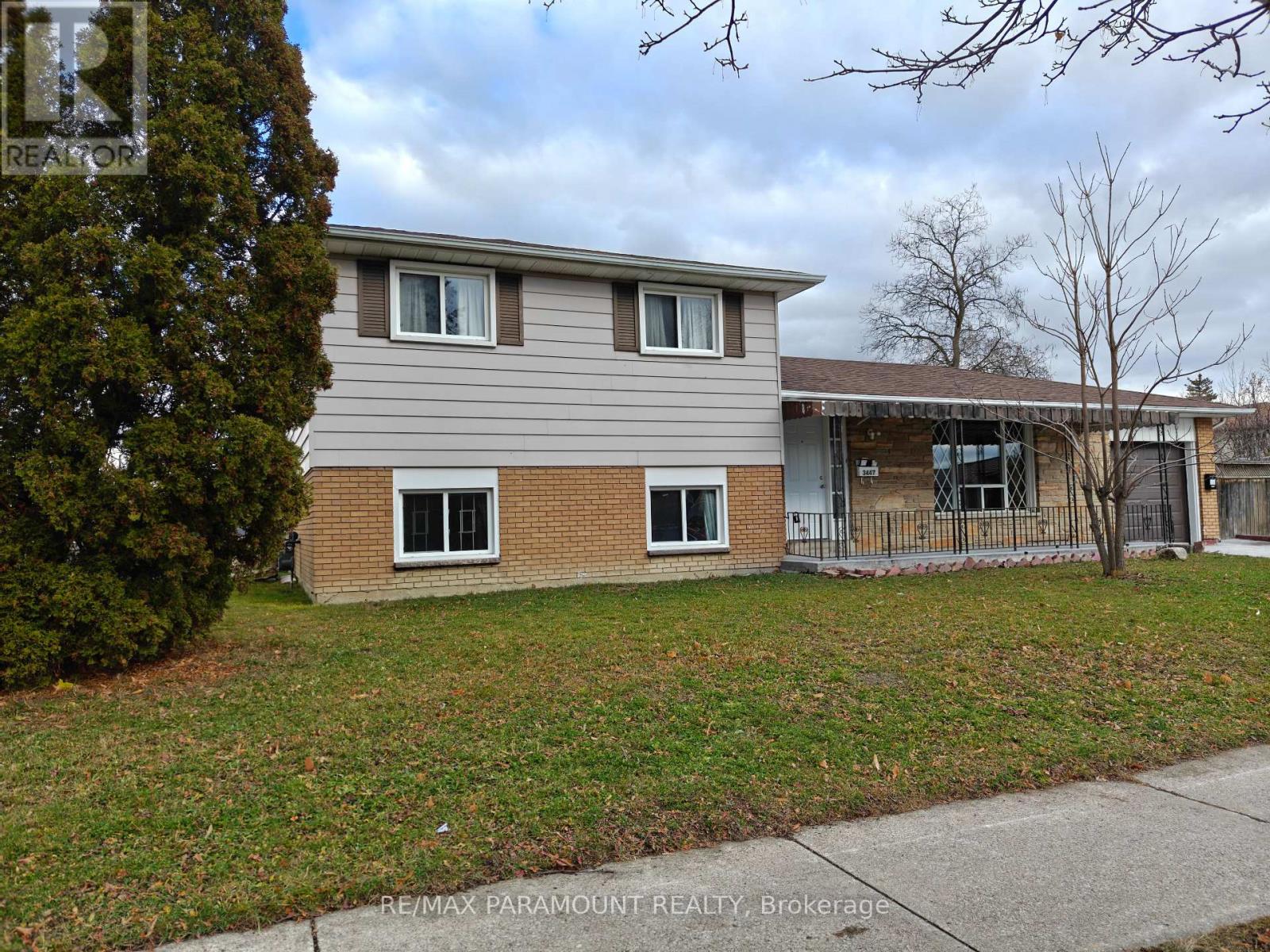 3447 Monica Drive, Mississauga, Ontario  L4T 3E6 - Photo 37 - W12580266