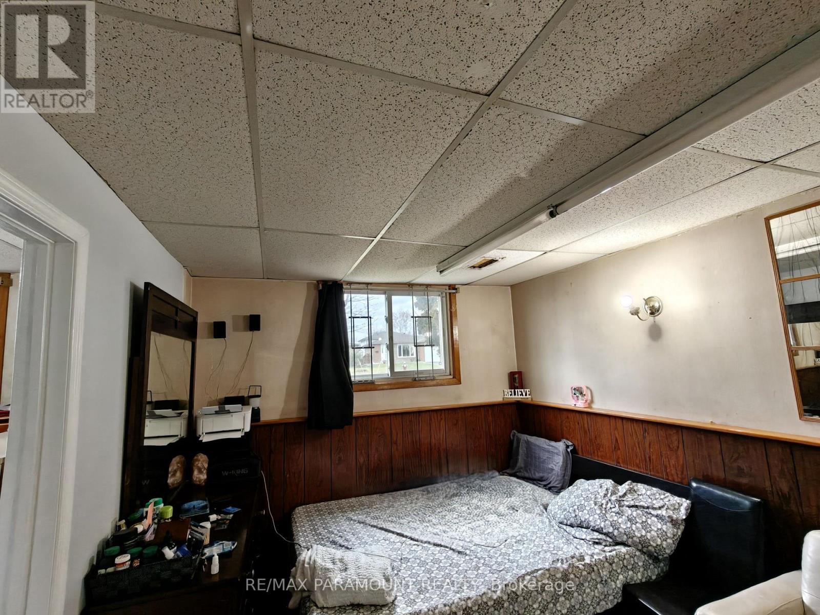 3447 Monica Drive, Mississauga, Ontario  L4T 3E6 - Photo 30 - W12580266