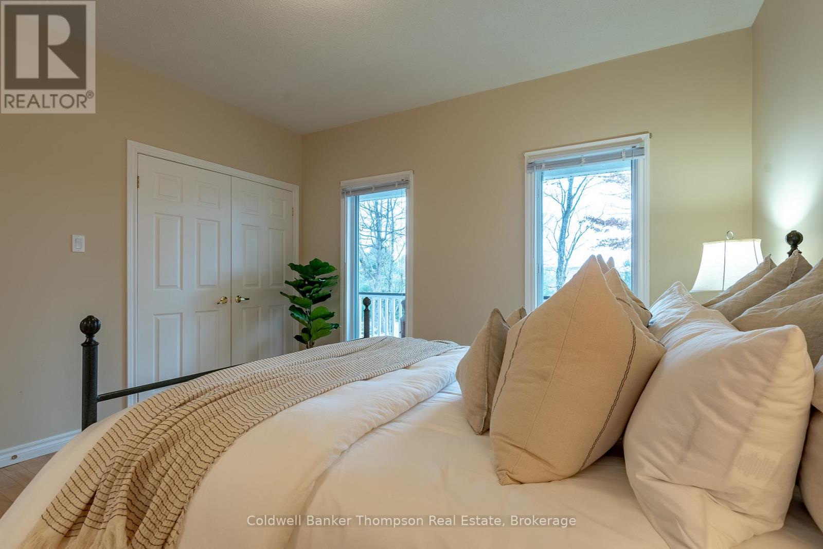 1259 Golf Course Road, Lake Of Bays, Ontario P1H 2J6 - Photo 31 - X12583486