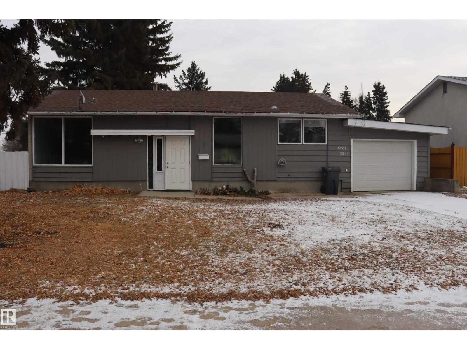 5207 55a St., Wetaskiwin, Alberta