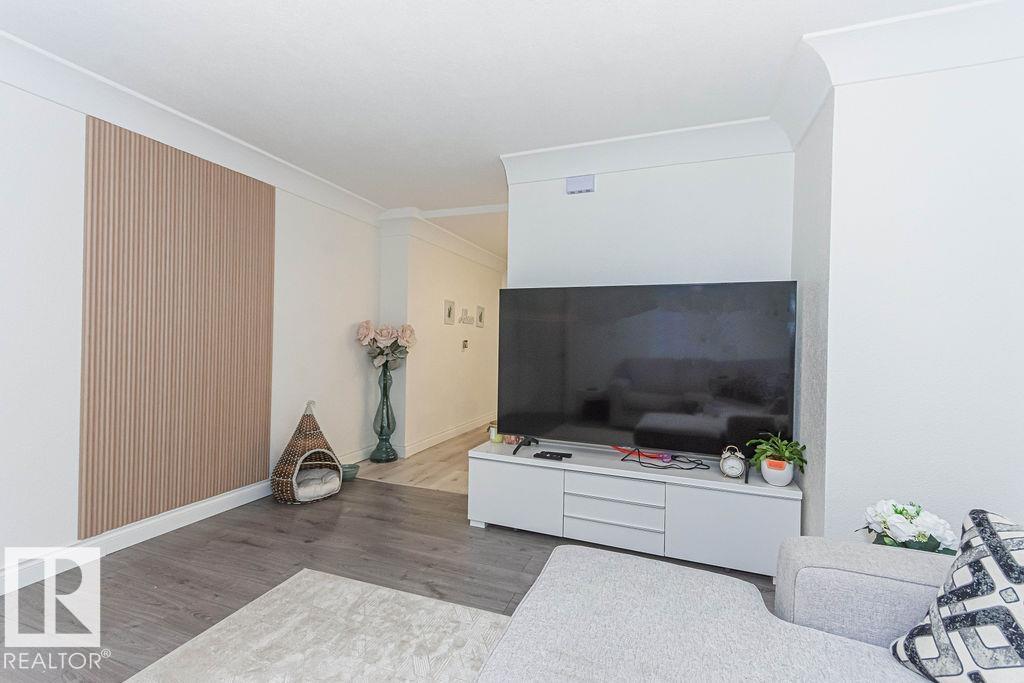 9738 152 St Nw, Edmonton, Alberta  T5P 1X1 - Photo 16 - E4466902