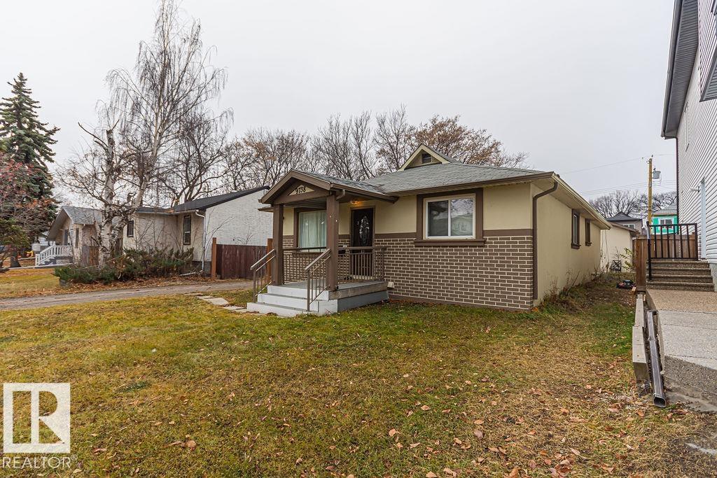 9738 152 St Nw, Edmonton, Alberta  T5P 1X1 - Photo 2 - E4466902