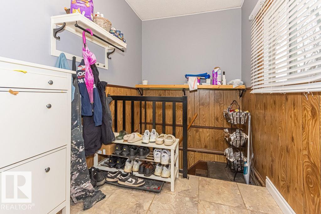 9738 152 St Nw, Edmonton, Alberta  T5P 1X1 - Photo 29 - E4466902