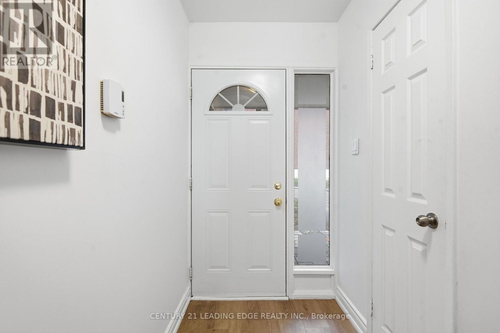 2 - 1310 Fieldlight Boulevard, Pickering, Ontario  L1V 2Y8 - Photo 4 - E12582956