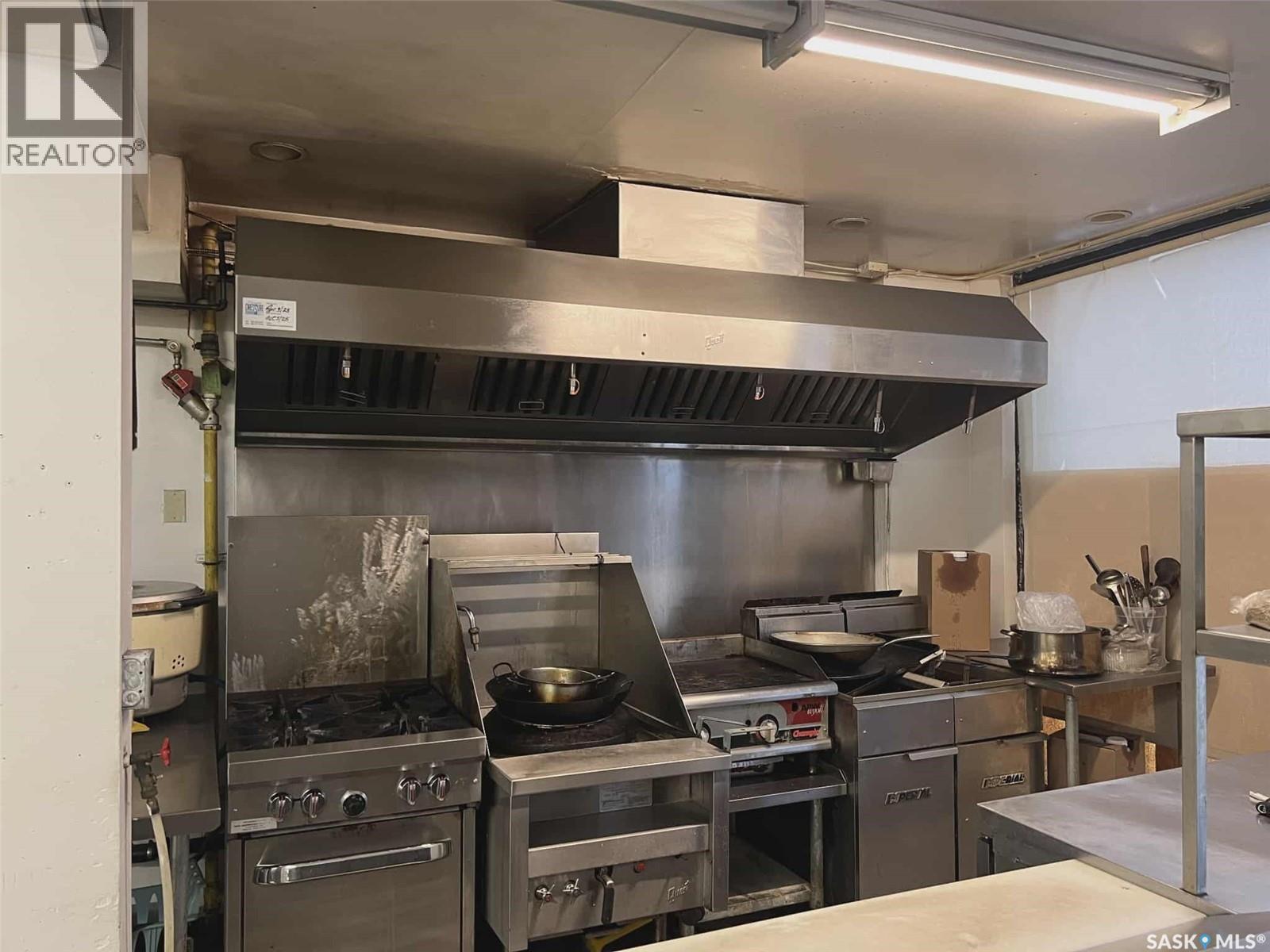 240 22nd Street E, Saskatoon, Saskatchewan  S7K 0E8 - Photo 6 - SK016076